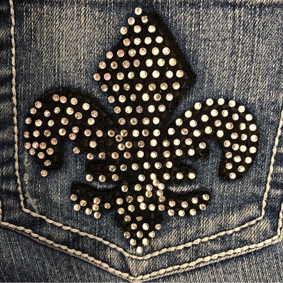 Red Rivet Capri Jeans Size 3 - Picture 4 of 6